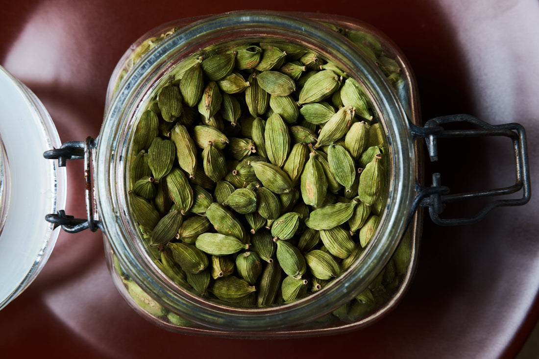 Cardamom Water Benefits: 8 Reasons to Drink Elaichi Water Daily